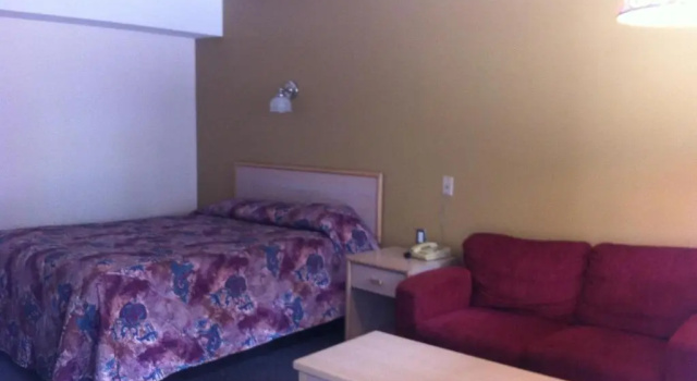 Номер Standard Riders Inn