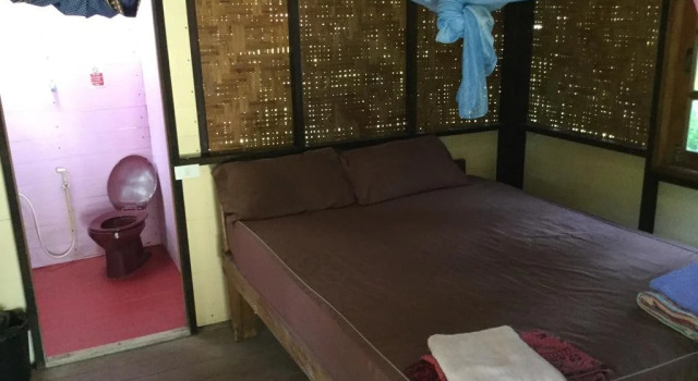 Aow Yai Bungalows