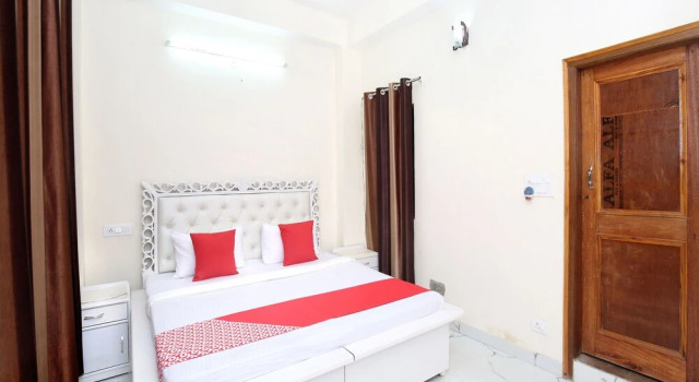 OYO 12267 Home 3BHK Barog View