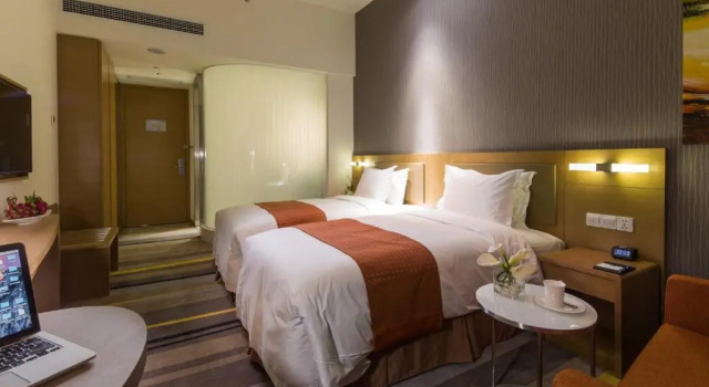 Номер Standard Holiday Inn Express Chengdu Huanhuaxi by IHG