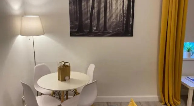 Self-contained luxurious feel apartment, Забронировать Апартаменты/квартира Апартаменты Данфермлин, Апартаменты/квартира