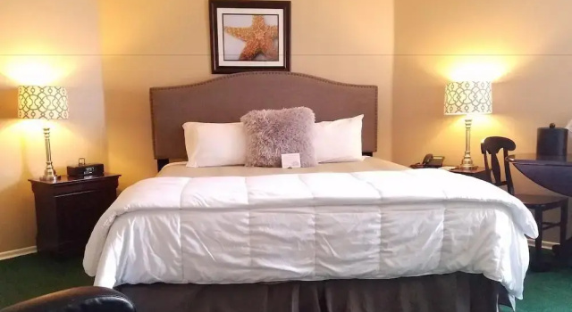 The Seaside Oceanfront Inn, Забронировать Отель Отели Сисайд 3 звезды, 3*