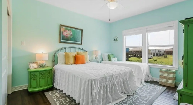 Miss Molly's 2 Bedroom Home by RedAwning, Rezerwuj Dom wakacyjny Wille w Houston, Willa