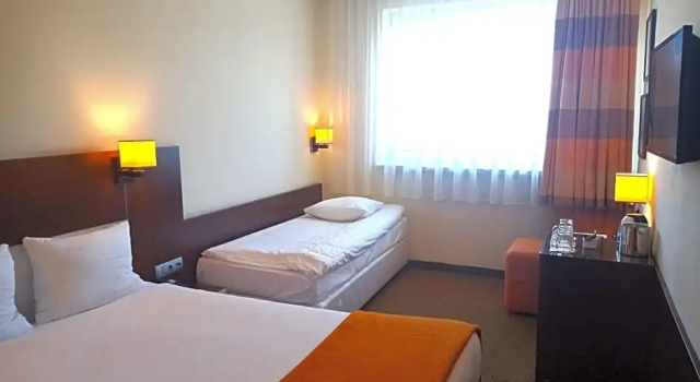 Трёхместный номер Standard Desilva Inn Katowice Airport