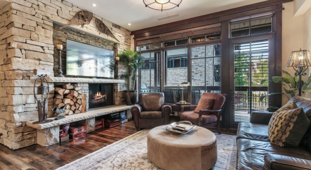 Arrowleaf Lodge at Deer Valley Resort - Two Bedroom Residence #301 2 Condo