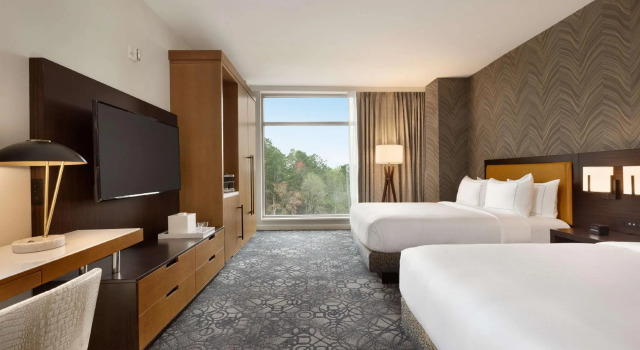 Четырёхместный номер Standard Hilton Alpharetta Atlanta