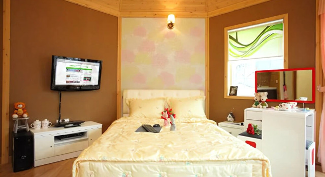 Buan Lakeside Pension