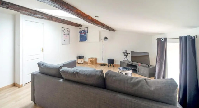 Апартаменты Appartement cosy et moderne en plein cœur du centre ville