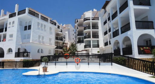 Puerta Del Mar Beachfront And Pool