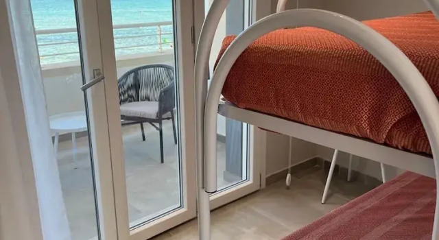 Семейные апартаменты с балконом Hotiday Apartments Torre Lapillo