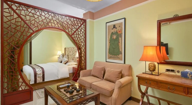 Michael's House, Book Pension Hoteller i Beijing Province med parkering, Parkering