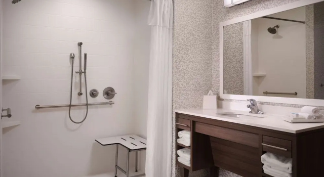 Четырёхместный люкс Home2 Suites By Hilton Tupelo