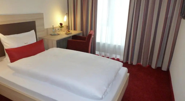 Gästehaus Rössle, Reserva ahora Hotel Weinstadt Baden-Wurtemberg