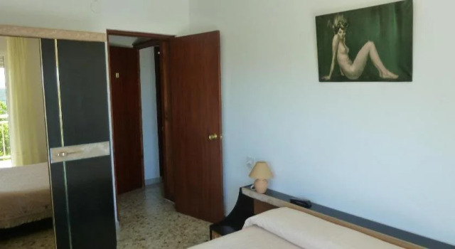 Pension Riego de Ambros, Забронировать Отель Отели El Bierzo с парковкой, Парковка