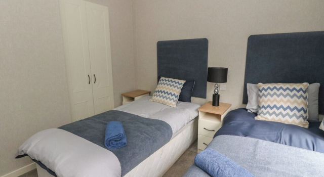 Lodge 2
