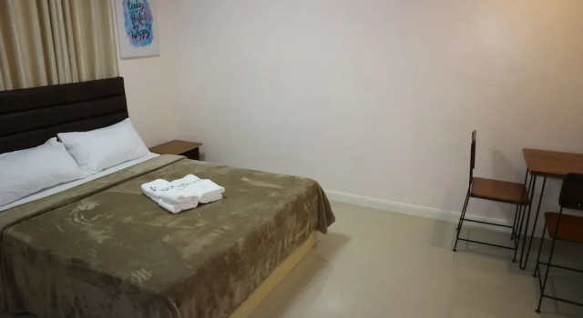 Люкс Deluxe с балконом La Trinidad Pension House