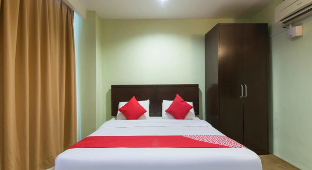 Двухместный номер Deluxe OYO 1102 Amani Hotel
