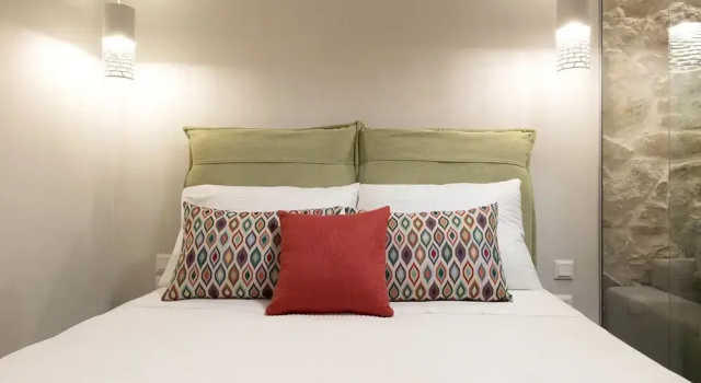 Апартаменты Petite Town Hall Apartment by Konnect, Old Corfu Town