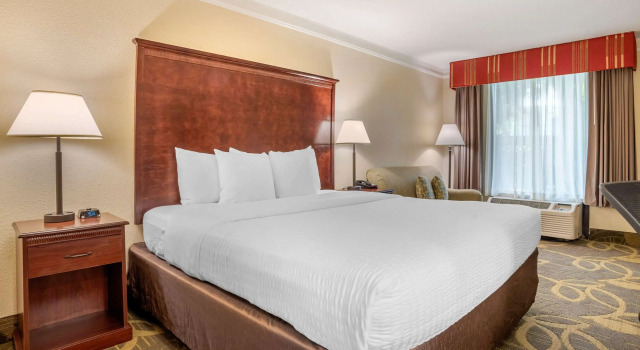 Двухместный номер Standard Clarion Inn Conference Center