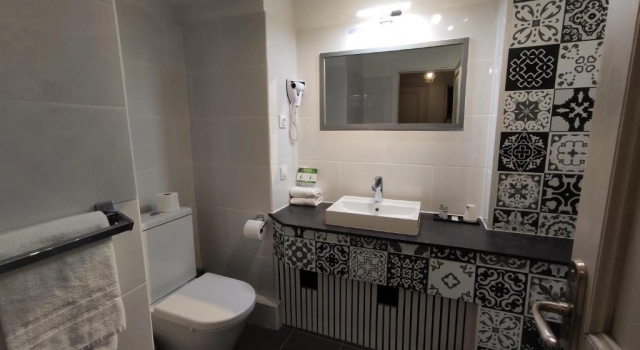 Трёхместный номер Comfort Le Pavillon Saint-Martin