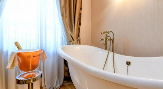 Двухместный номер Deluxe Hotel Master