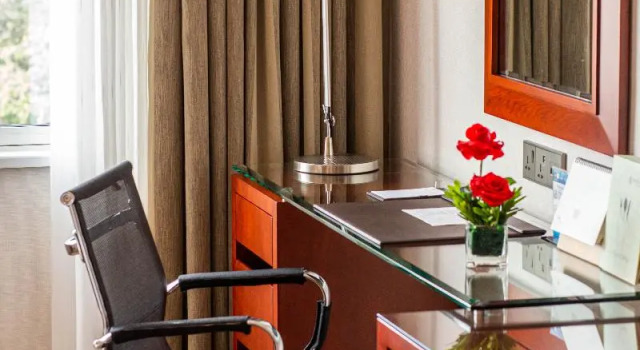 Номер Standard Equatorial Ho Chi Minh City