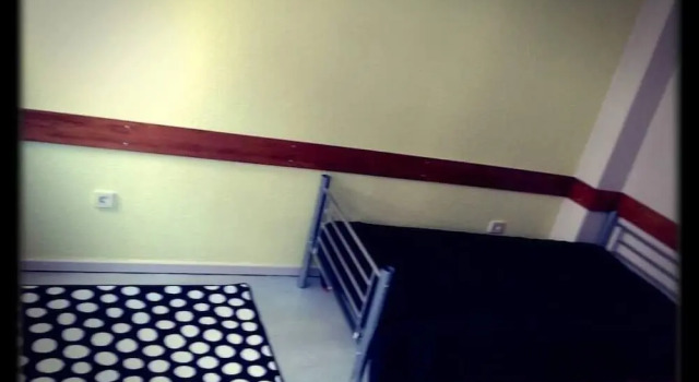 Кровать в общем номере с балконом City Drops Hostel