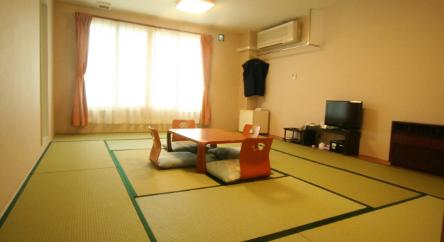 Hotel Sunplaza Tsugaike, Prenota Hotel Otari 