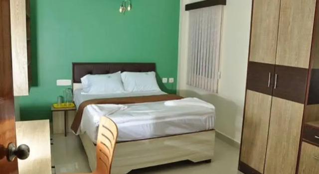 Sri Hari Residency, Забронировать Отель Отели штата Тамилнада с парковкой, Парковка