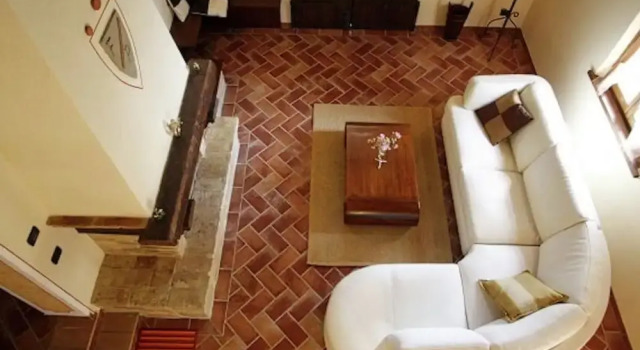 Villa with Private Pool near Cortona in Calm Countryside & Hilly Landscape, Забронировать Вилла Виллы Кортона, Вилла