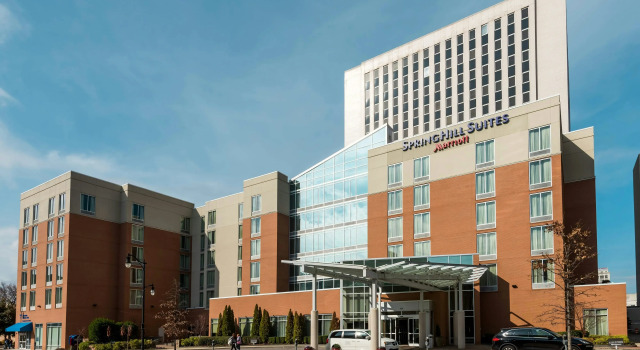 SpringHill Suites by Marriott Birmingham Downtown at UAB, Buchen Sie Hotel Birmingham Alabama, in der Nähe von Bartow Arena