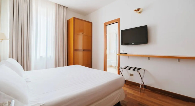 Номер Comfort Hotel Miramare