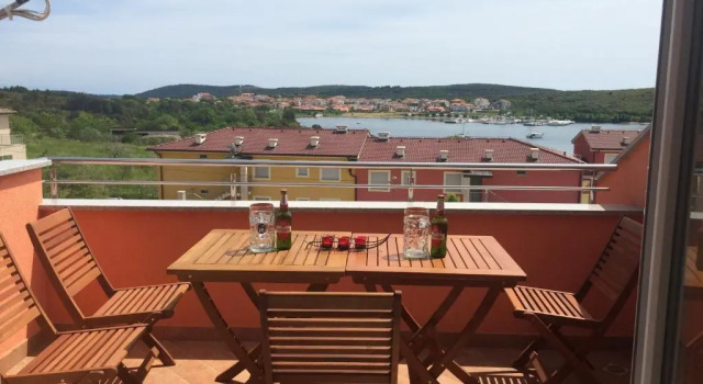 Апартаменты Apartments Lucefinka