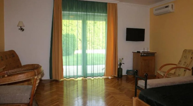 Villa Plattensee, Reserva ahora Villa Vonyarcvashegy Zala