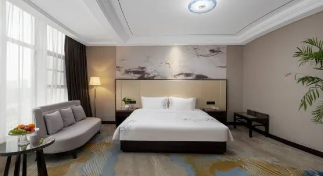 Люкс Business с 2 комнатами с видом на внутренний двор Yuting International Hotel