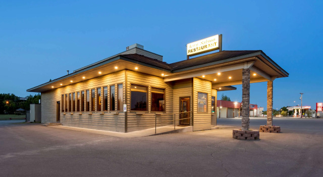 Best Western King Salmon Inn, Забронировать Отель Отели Солдотна с завтраком, рядом с Central Peninsula Hospital, Завтраки