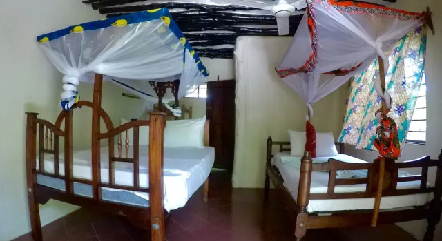 Трёхместный номер Standard Sagando Bungalows Zanzibar