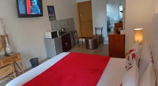 neo & Ruks Guest House, Забронировать Гостевой дом Отели Cape Peninsula с парковкой, Парковка
