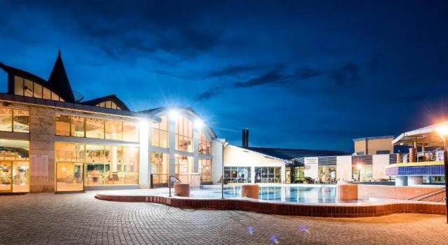 Vitalmed Hotel Sárvár, Book Hotel Hotels in Vas with a Pool, Swimming Pool