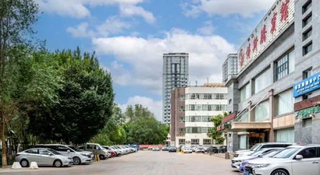 Bositeng Hotel, Rezervasyon Otel Korla otoparklı oteller, Otopark