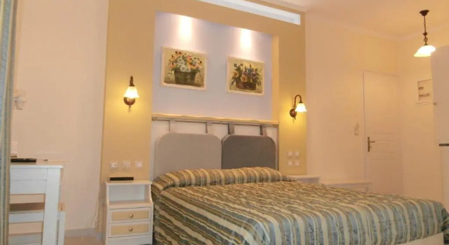 Трёхместный номер Standard Katerina Hotel