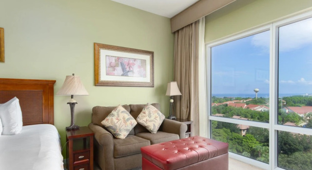 9th-floor Studio W/ Lagoon Pool Studio Bedroom Condo, Varaa Huoneisto Miramar Beach Emerald Coast