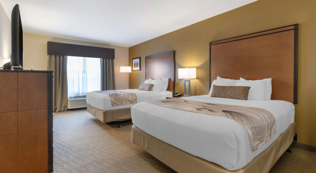 Четырёхместный номер Standard Best Western Bend North
