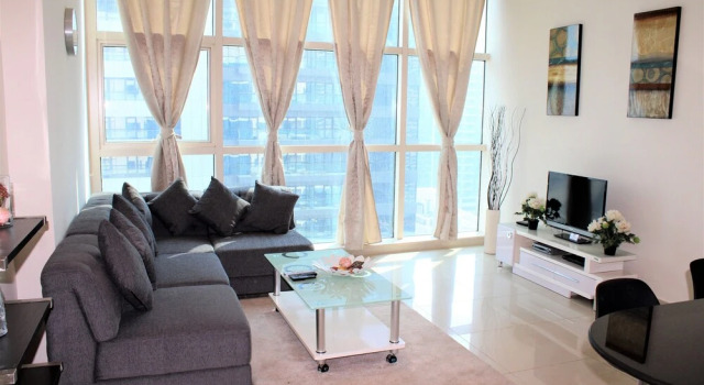 DRT- Modern 1 bedroom near Dubai metro, Забронировать Отель Дубай-Марина , рядом с Dubai Marina Yacht Club