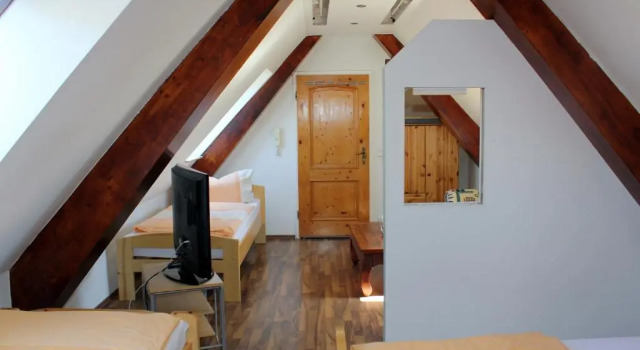 Pension La Cascina, Забронировать Отель Иммендинген Swabian Alps