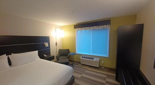 Номер Standard Holiday Inn Express & Suites Lincoln City by IHG