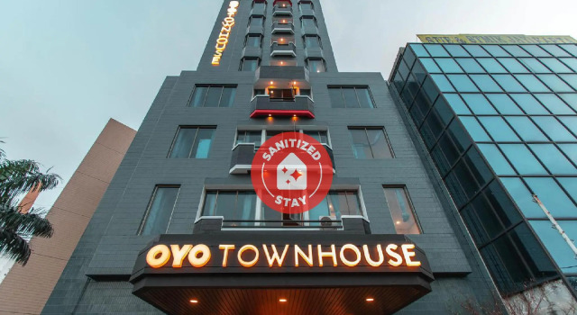 Семейный номер Standard Super OYO Townhouse 1 Hotel Salemba