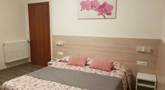 Двухместный номер Standard Albergo Paradiso
