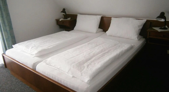 Gästehaus Ivonne, Prenota Hotel Lunden 