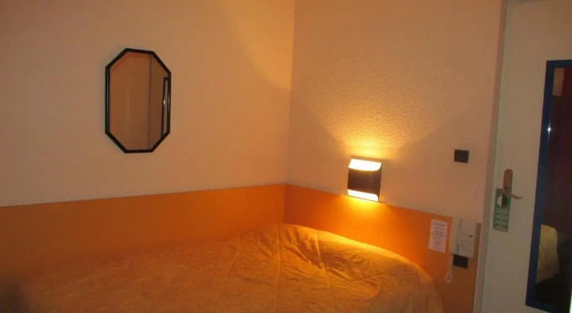 Номер Standard Hôtel Estival Arriel entièrement climatisé